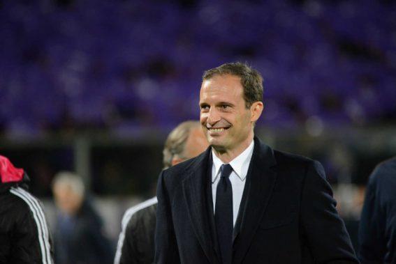 Allegri all'entrata in campo. Foto: Luca Fanfani/Fiorentinanews.com