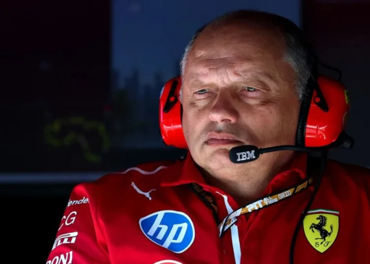 Hamilton bersagliato, Vasseur attacca: "Con Max non fate lo stesso"