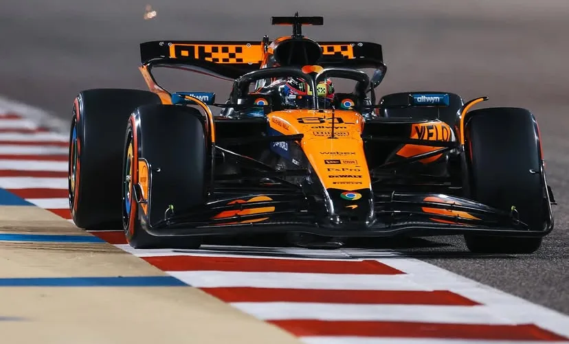 Gp Bahrain 2025, McLaren: Piastri sì, Norris ni: McLaren a metà nel deserto del Bahrain
