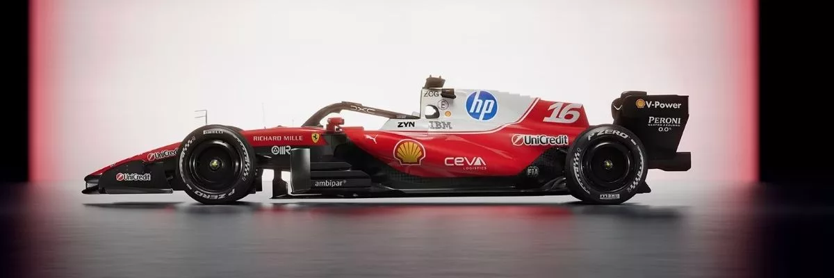 logo HP ferrari sf26 - cofano motore
