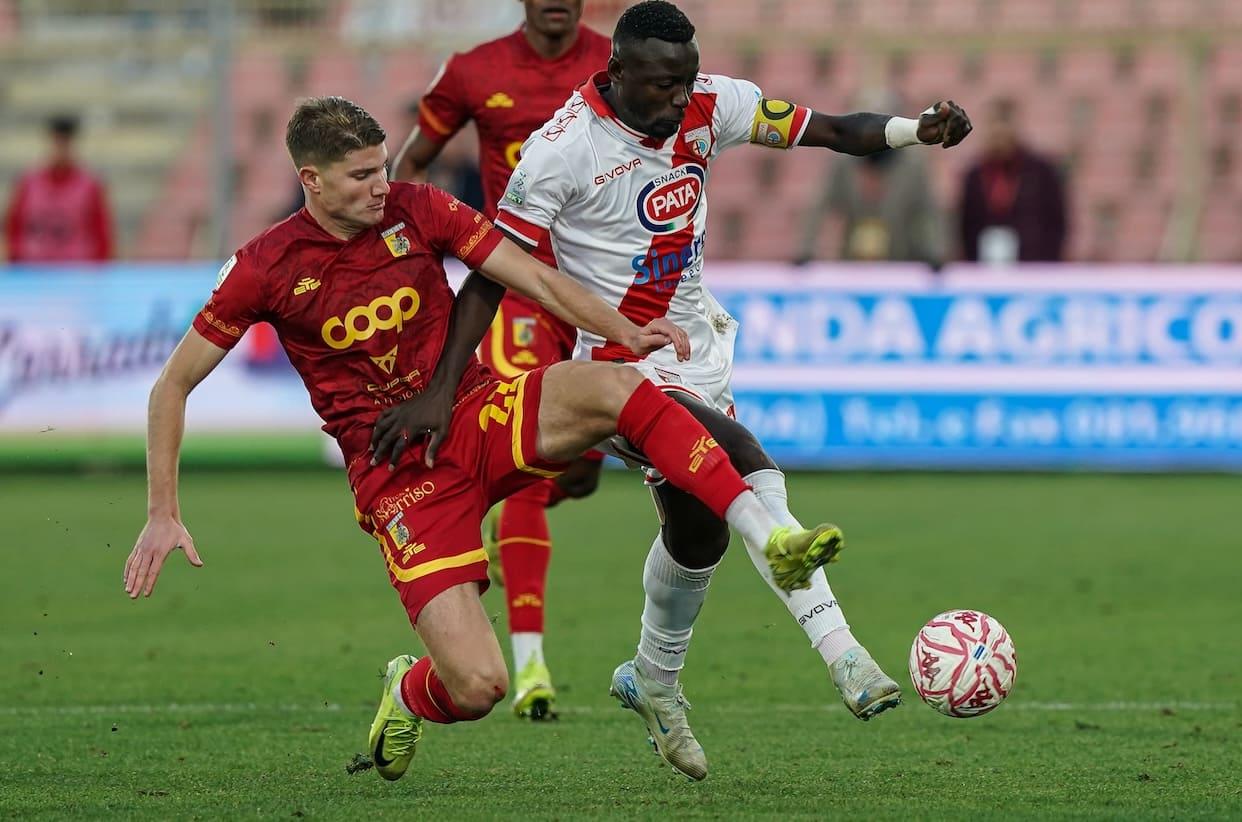 Davis Mensah, attaccante del Mantova