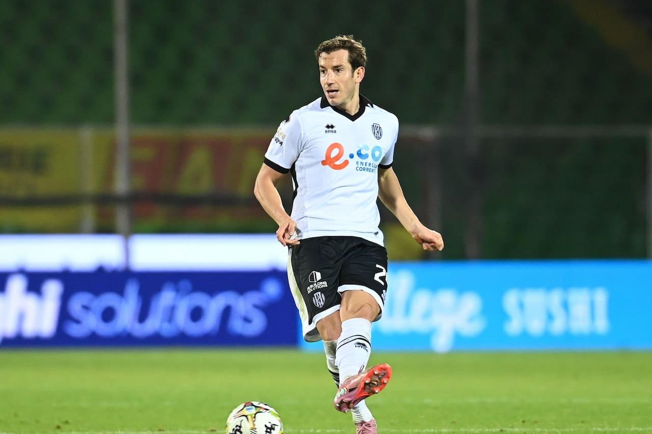 Massimiliano Mangraviti, difensore del Cesena
