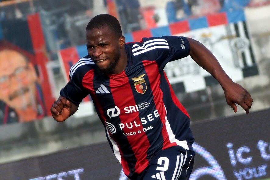 Kallon, attaccante della Casertana