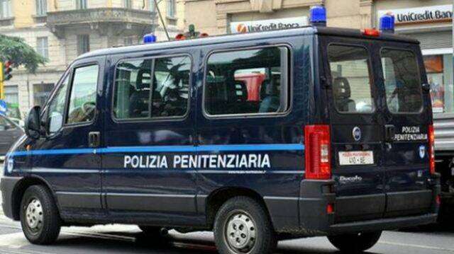 https://slyvi-hosting.slyvi.it/teampages/3554808936193/images/imported/photogallery_new/images/2015/07/polizia-penitenziaria-2-jpg-243493.jpg