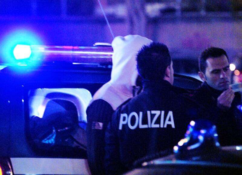 https://slyvi-hosting.slyvi.it/teampages/3554808936193/images/imported/photogallery_new/images/2017/12/controlli-polizia-jpg-272289.jpg