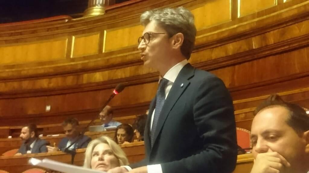 https://slyvi-hosting.slyvi.it/teampages/3554808936193/images/imported/photogallery_new/images/2018/10/mangialavori-senato-jpg-338559.jpg