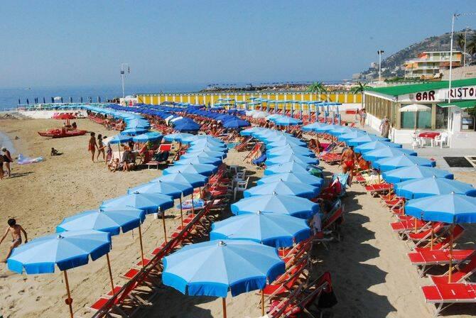 https://slyvi-hosting.slyvi.it/teampages/3554808936193/images/imported/photogallery_new/images/2018/11/turismo-ombrelloni-jpg-305267.jpg