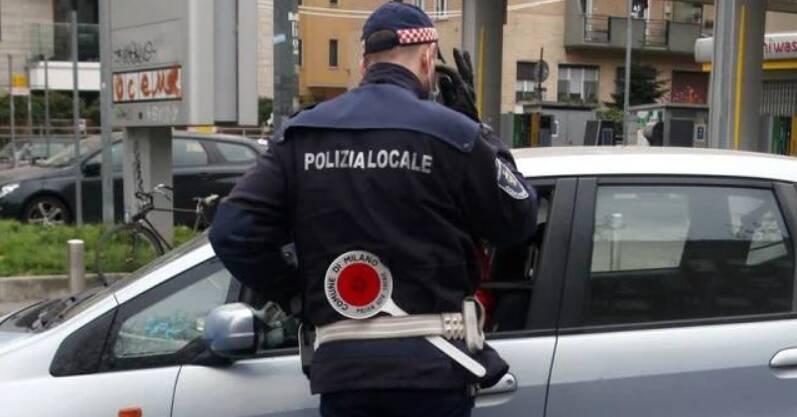 https://slyvi-hosting.slyvi.it/teampages/3554808936193/images/imported/photogallery_new/images/2020/03/polizia-locale-398013.jpg