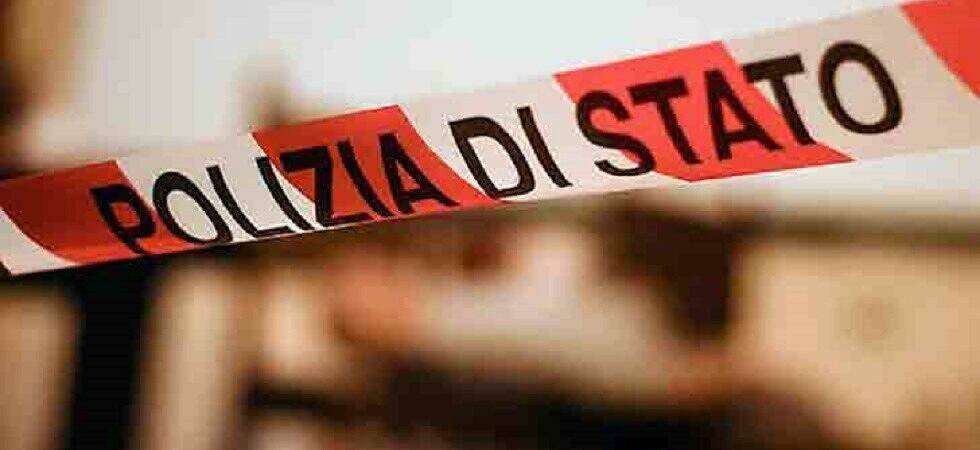 https://slyvi-hosting.slyvi.it/teampages/3554808936193/images/imported/photogallery_new/images/2021/09/polizia-scientifica-nastro-crimine-omicidio-480622.jpg
