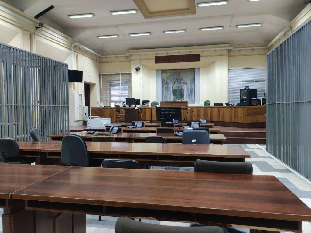 https://slyvi-hosting.slyvi.it/teampages/3554808936193/images/imported/photogallery_new/images/2022/03/penale-aula-tribunale-vibo2022-03-08-at-18-05-09-2-516925.jpg