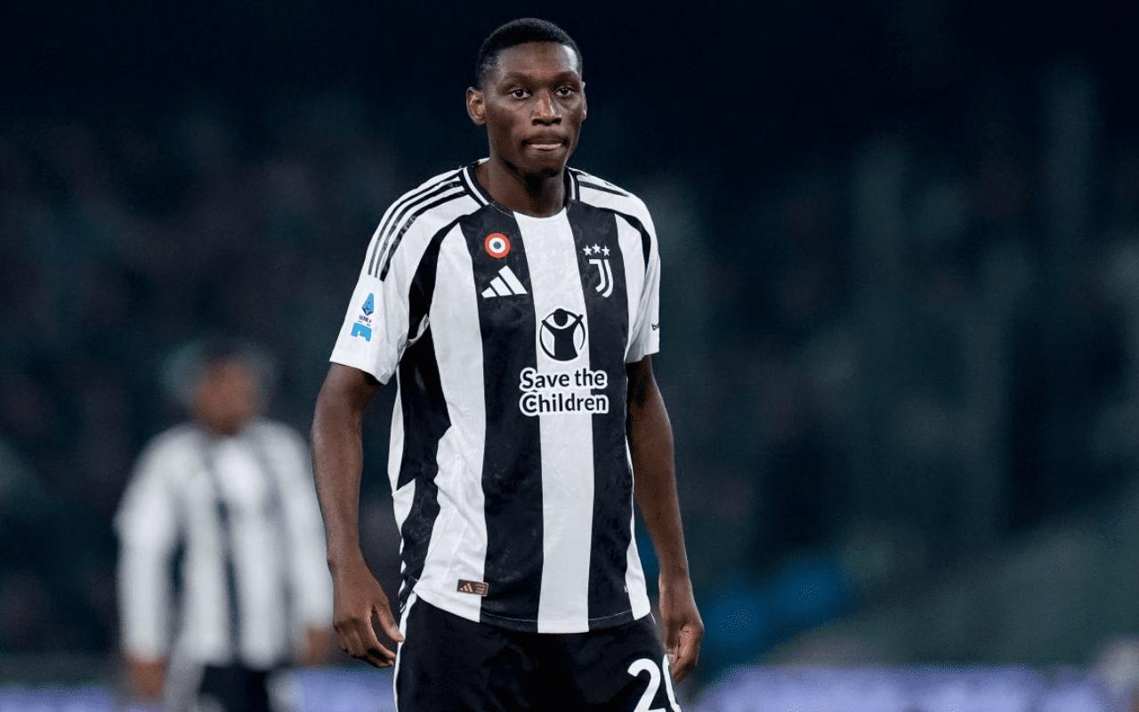 Kolo Muani in campo con la Juventus