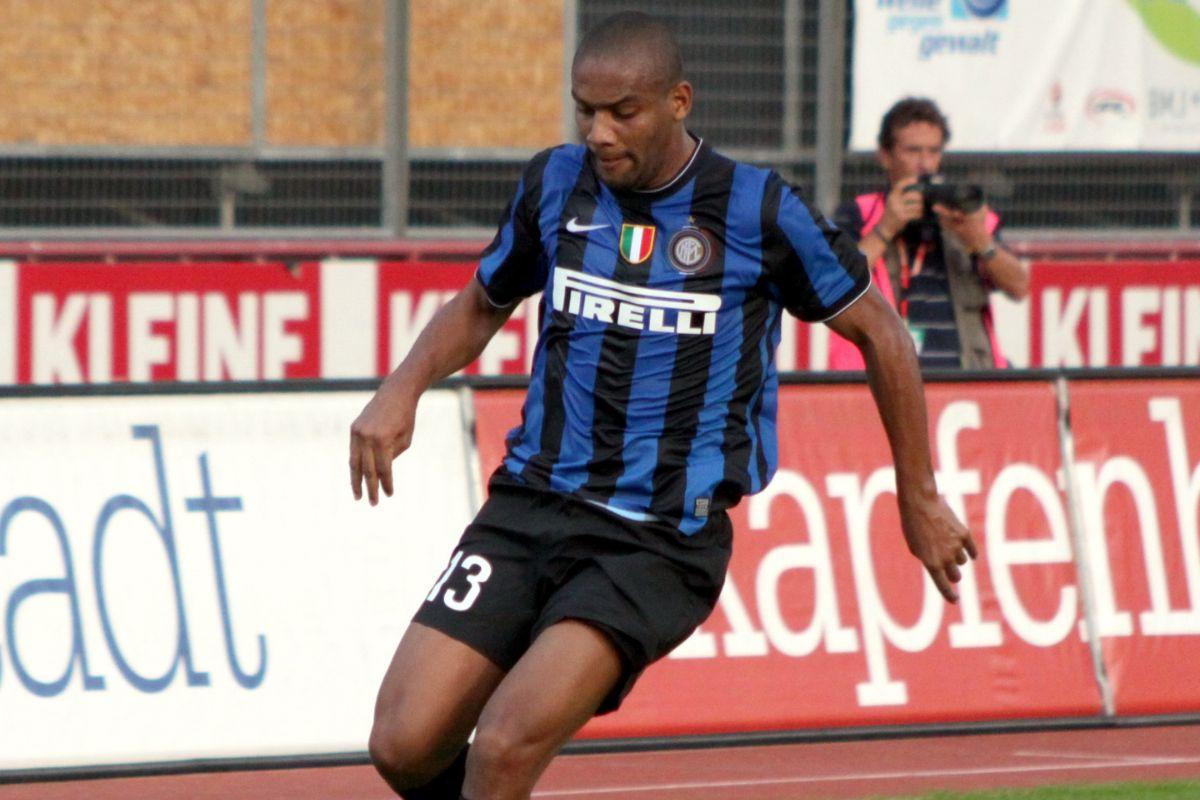 Maicon con la maglia dell'Inter