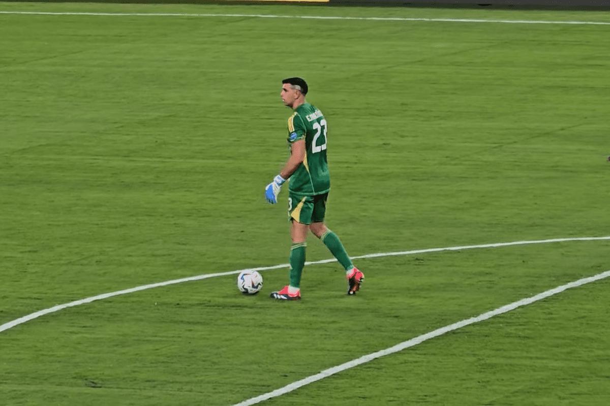 Dibu Martinez